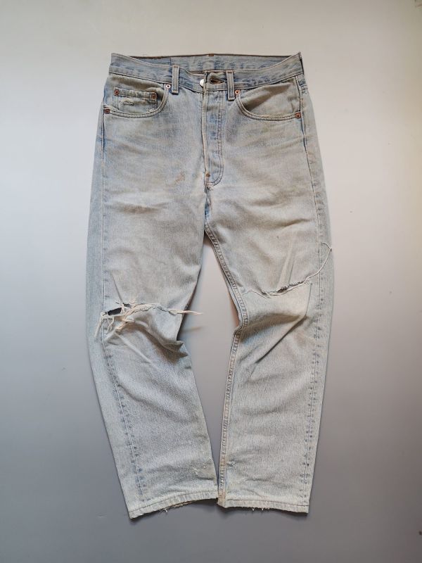 Levis Ripped 501